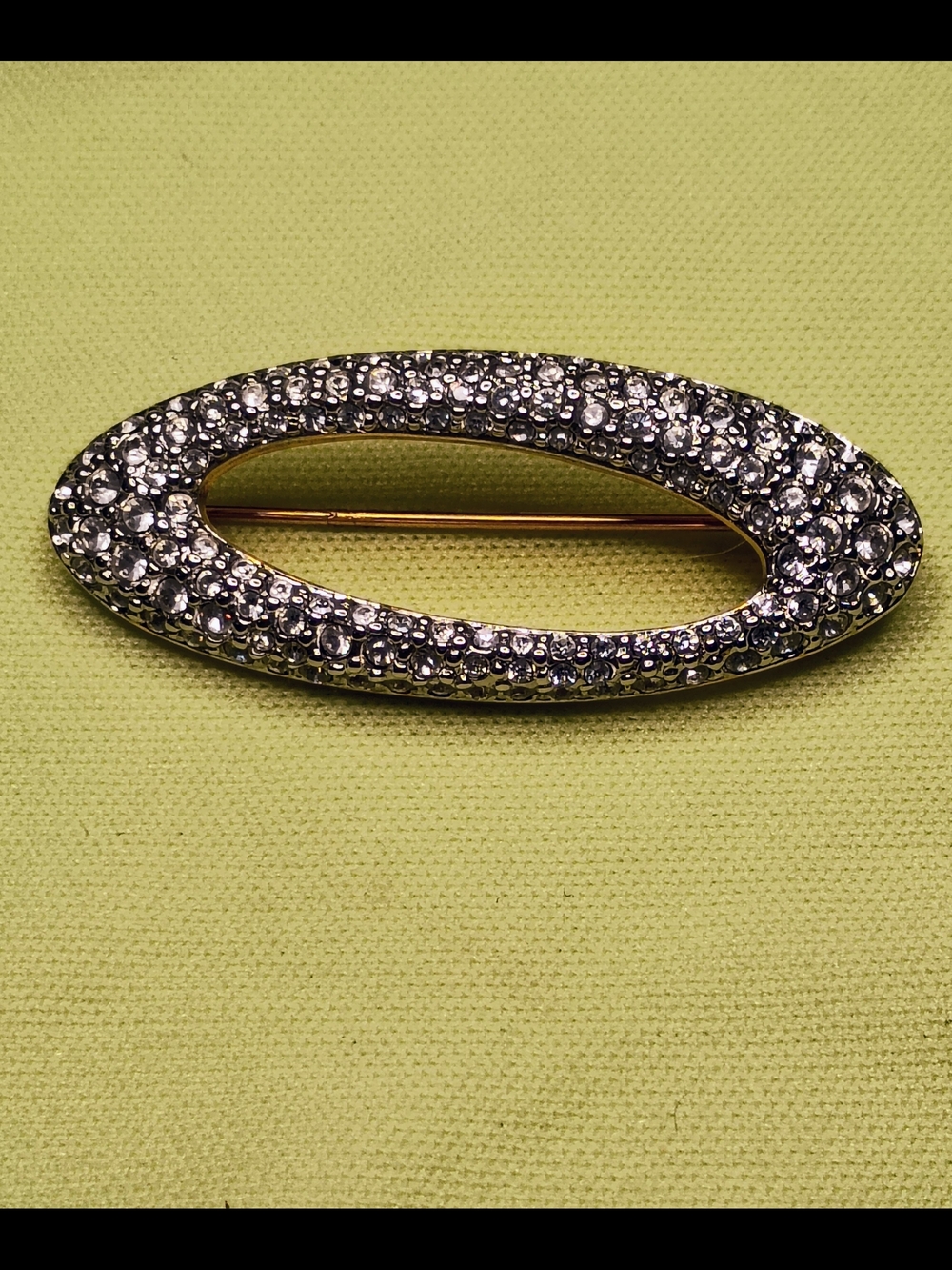 Oval Rhinestone Brooch - Sparkling Clear Crystals